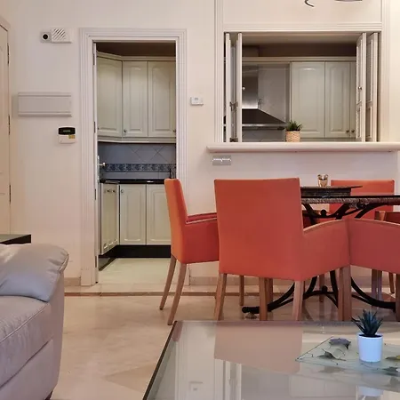 Jardines De Don Carlos 马尔韦利亚