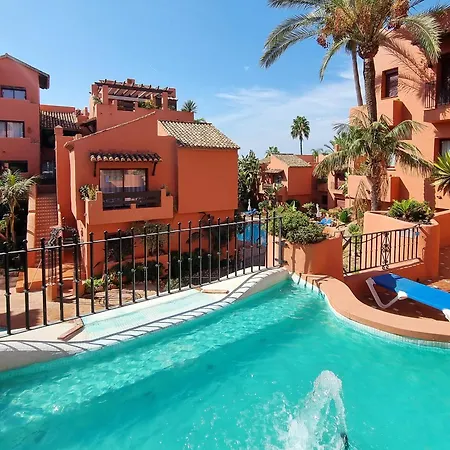 Jardines De Don Carlos Apartment *